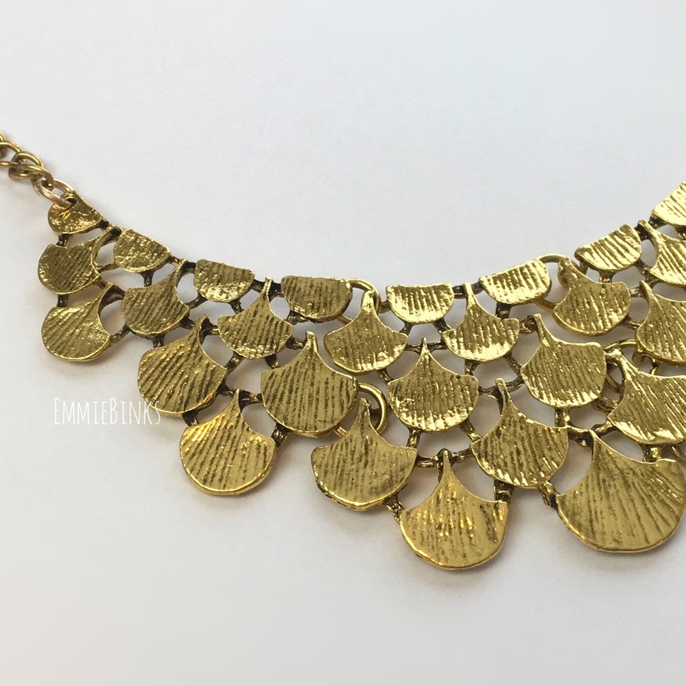New Golden Gingko Leaf Collar Statement Necklace / Bib Metal Panel Necklace - Picture 7 of 16